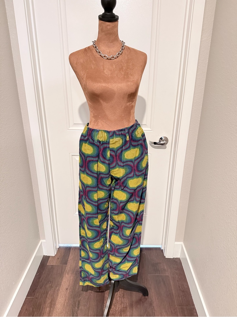 Urban Outfitters Retro Psychedelic Wide Leg Pants Size Small